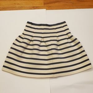 GAP pleated skirt